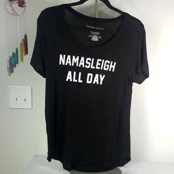 NAMASLEIGH ALL DAY WOMEN LARGE BLK TSHIRT